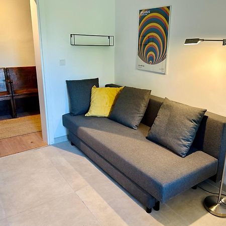 Feelslikehome - Urbane Altbauwohnung Mit Dachterasse& Parkplatz Bochum Dış mekan fotoğraf