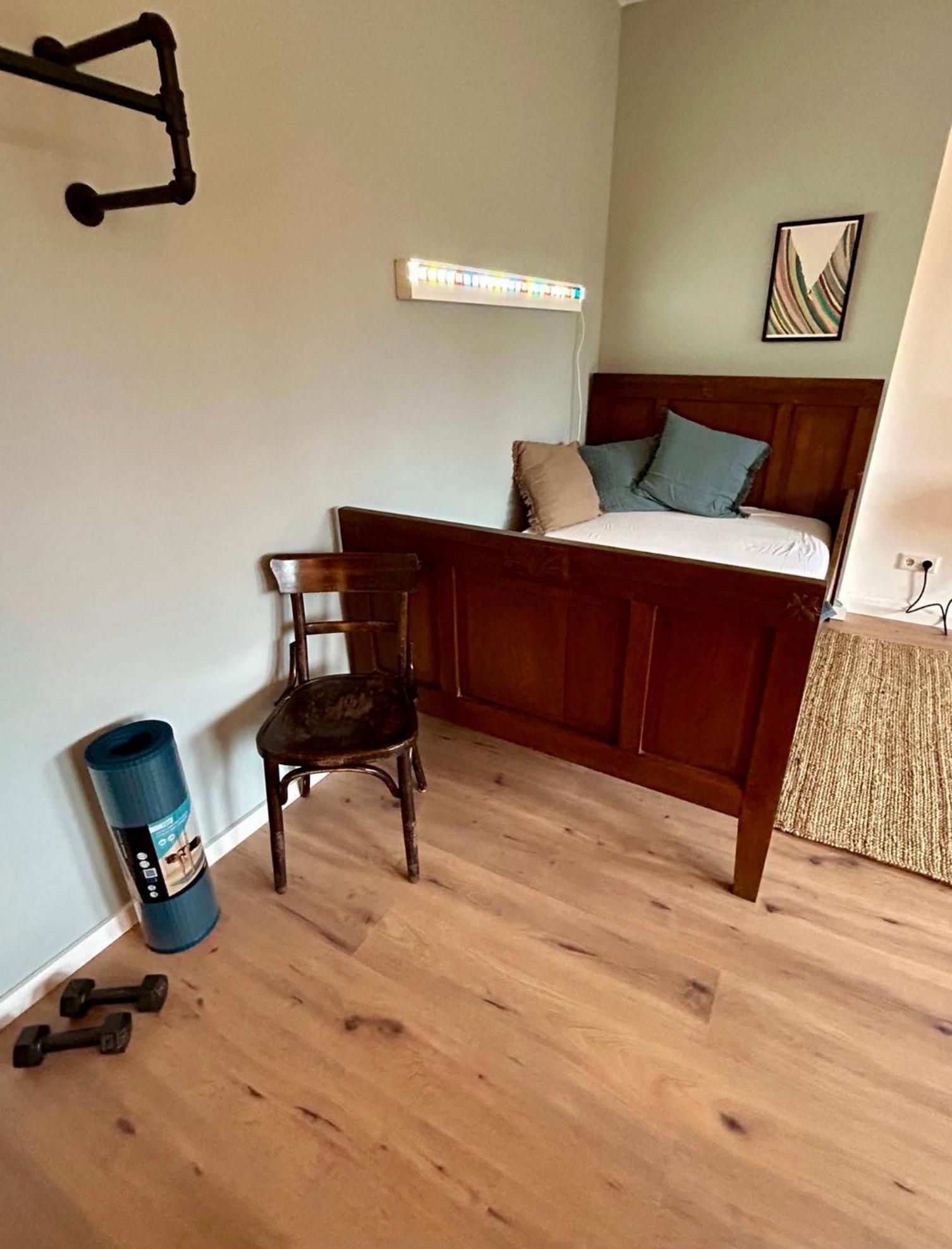 Feelslikehome - Urbane Altbauwohnung Mit Dachterasse& Parkplatz Bochum Dış mekan fotoğraf